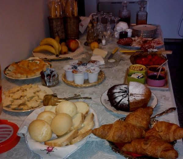 B&B La Taverna Degli Angeli Vezzi Portio Екстер'єр фото